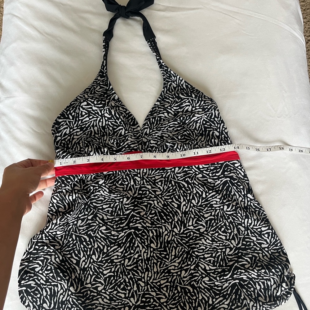 LizLange
Black and White Swim Top with Red